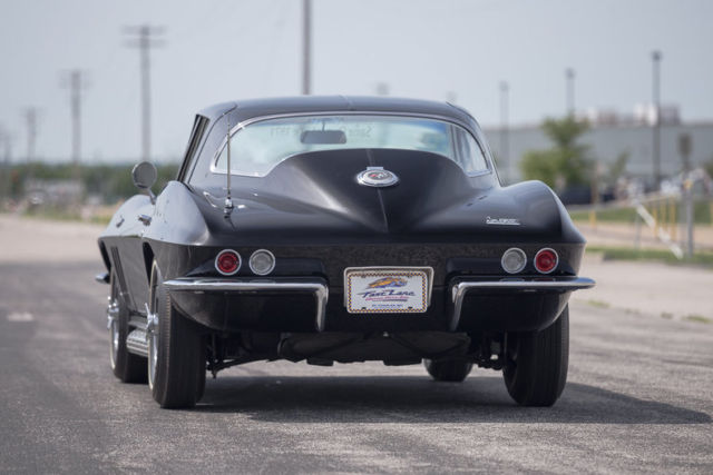 1966 Chevrolet Corvette Coupe - photo 9