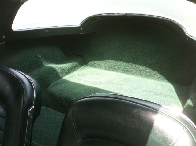 1966 Chevrolet Corvette Base Coupe 2-Door - photo 11