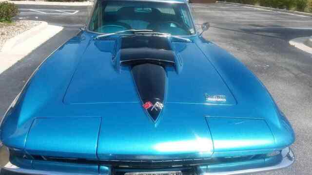 1966 Chevrolet Corvette Stingray - photo 3