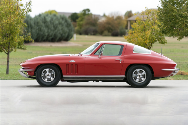 1966 Chevrolet Corvette Coupe - photo 4