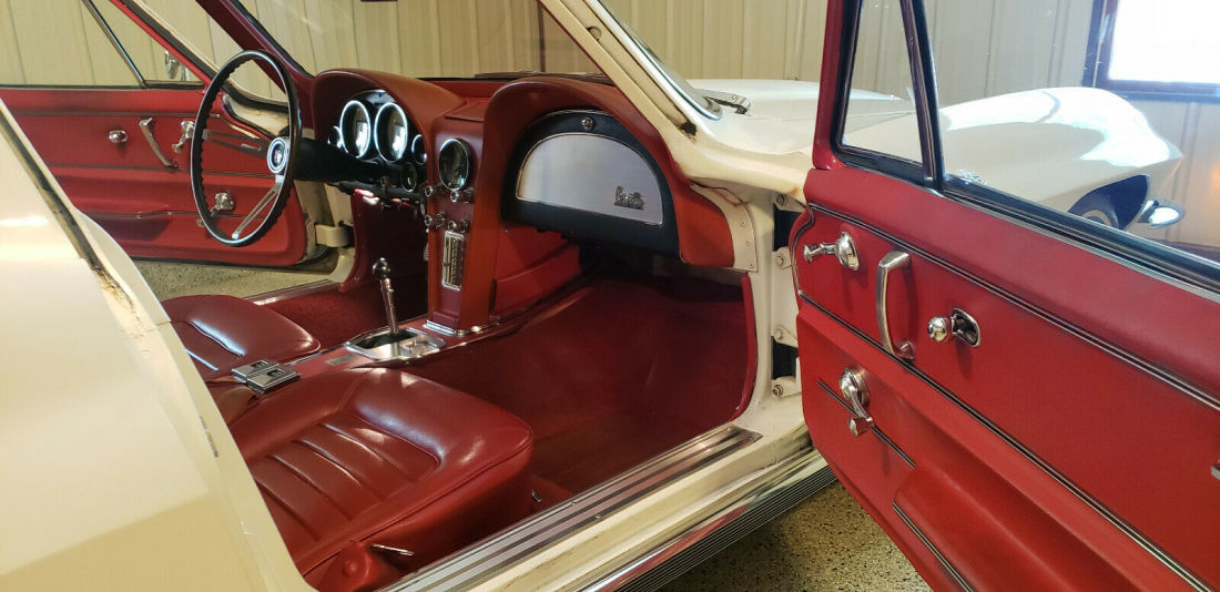 1966 Chevrolet Corvette - photo 7