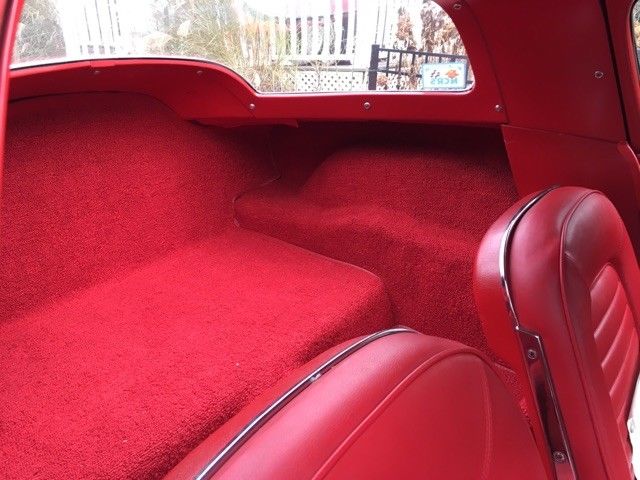 1966 Chevrolet Corvette Coupe - photo 13