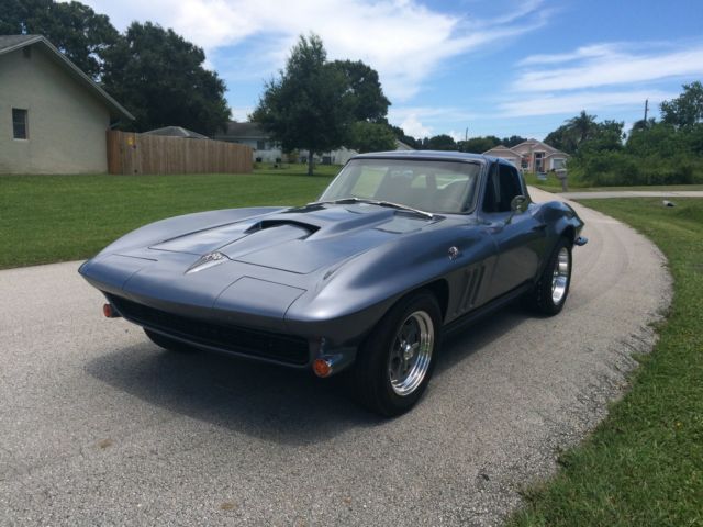 1966 Chevrolet Corvette - photo 10