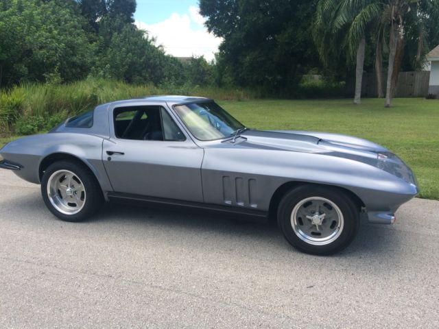 1966 Chevrolet Corvette - photo 8
