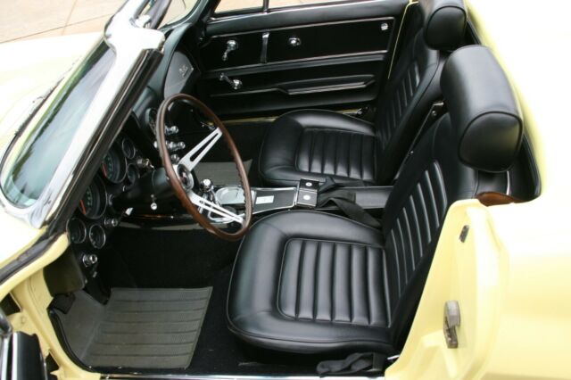 1966 Chevrolet Corvette - photo 13