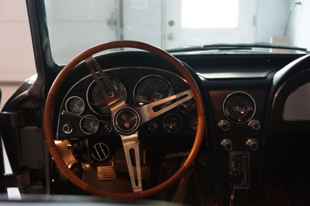 1966 Chevrolet Corvette L79 Coupe - photo 10