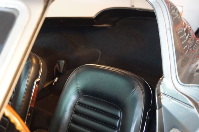 1966 Chevrolet Corvette L79 Coupe - photo 12