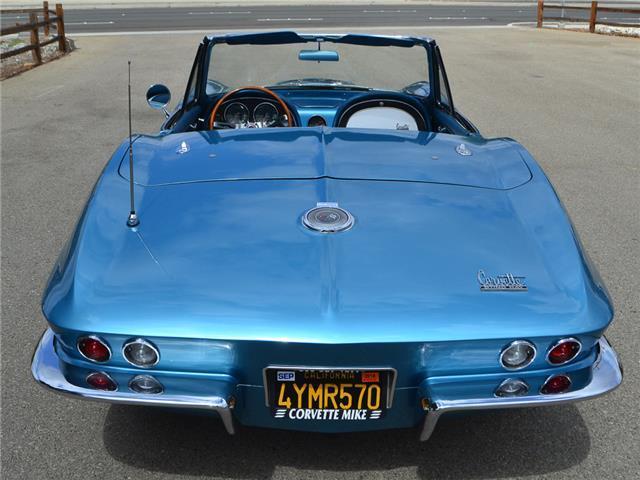 1966 Chevrolet Corvette Convertible - photo 11