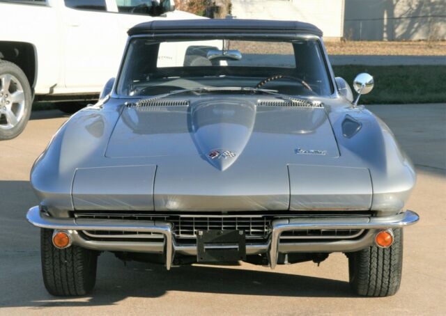 1966 Chevrolet Corvette - photo 3