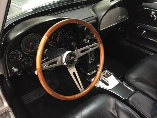 1965 Chevrolet Corvette - photo 7