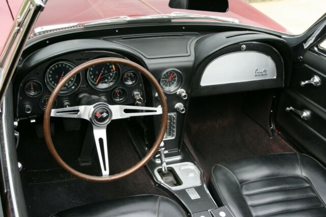 1966 Chevrolet Corvette - photo 13