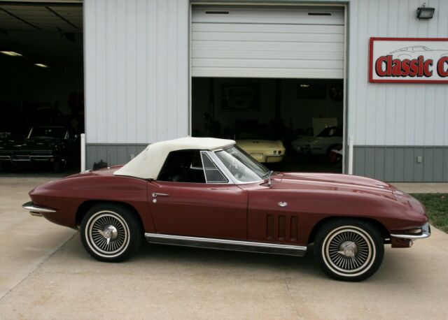 1966 Chevrolet Corvette - photo 4