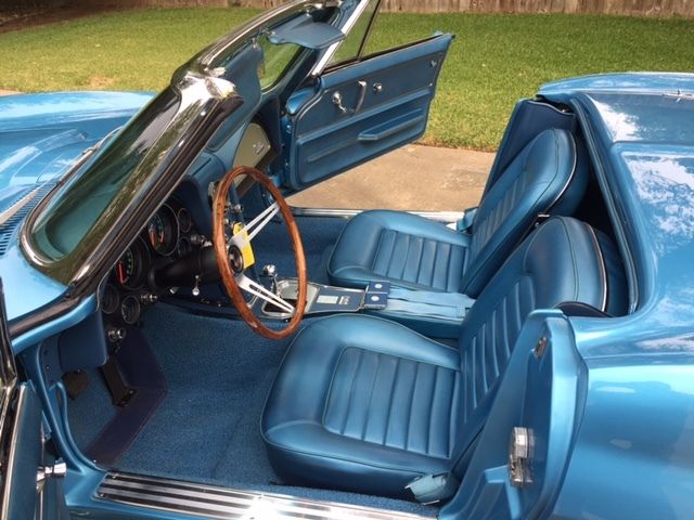 1966 Chevrolet Corvette Convertible - photo 13