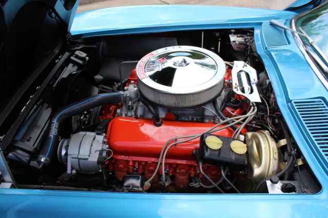1966 Chevrolet Corvette Convertible - photo 7