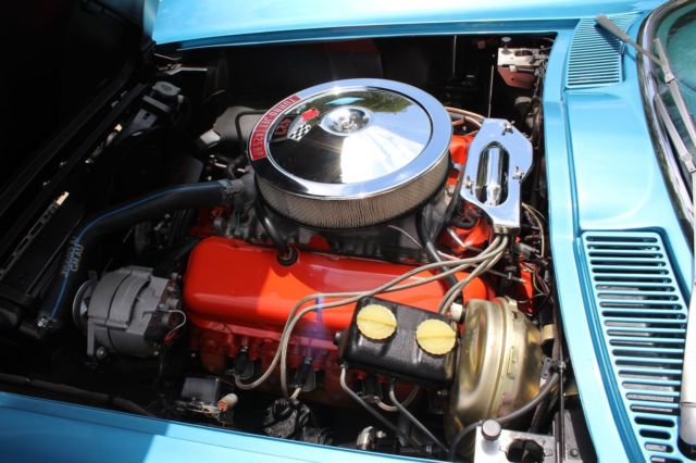 1966 Chevrolet Corvette Convertible - photo 9