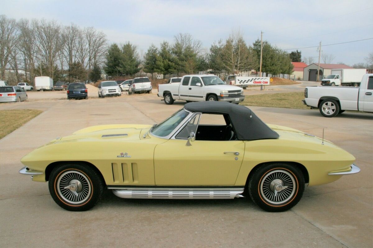 1966 Chevrolet Corvette - photo 10