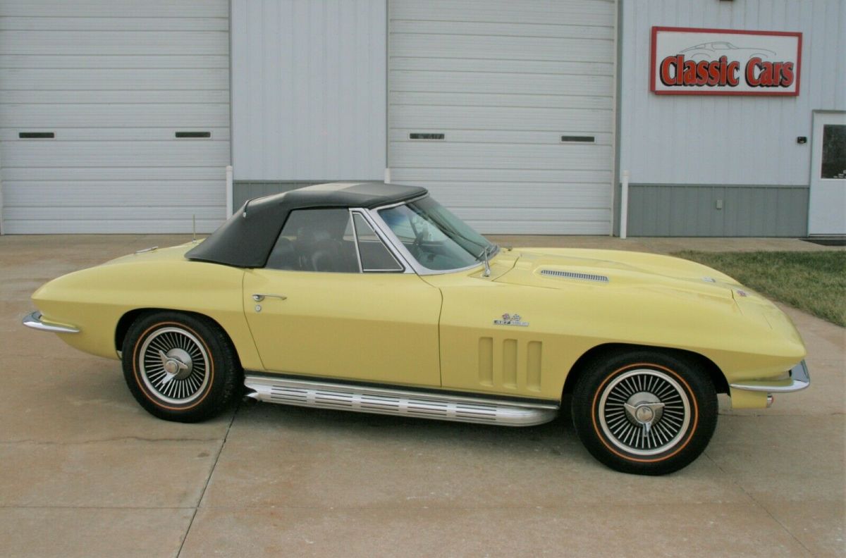 1966 Chevrolet Corvette - photo 2