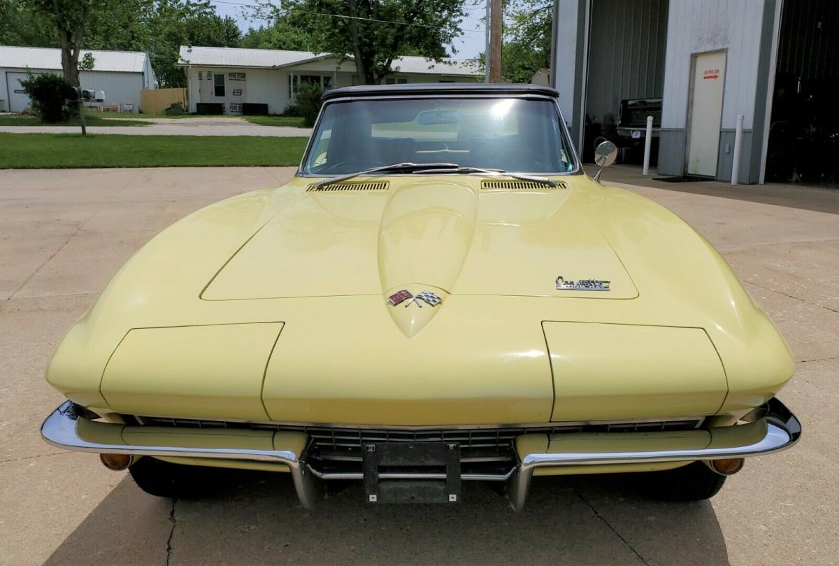 1966 Chevrolet Corvette - photo 2