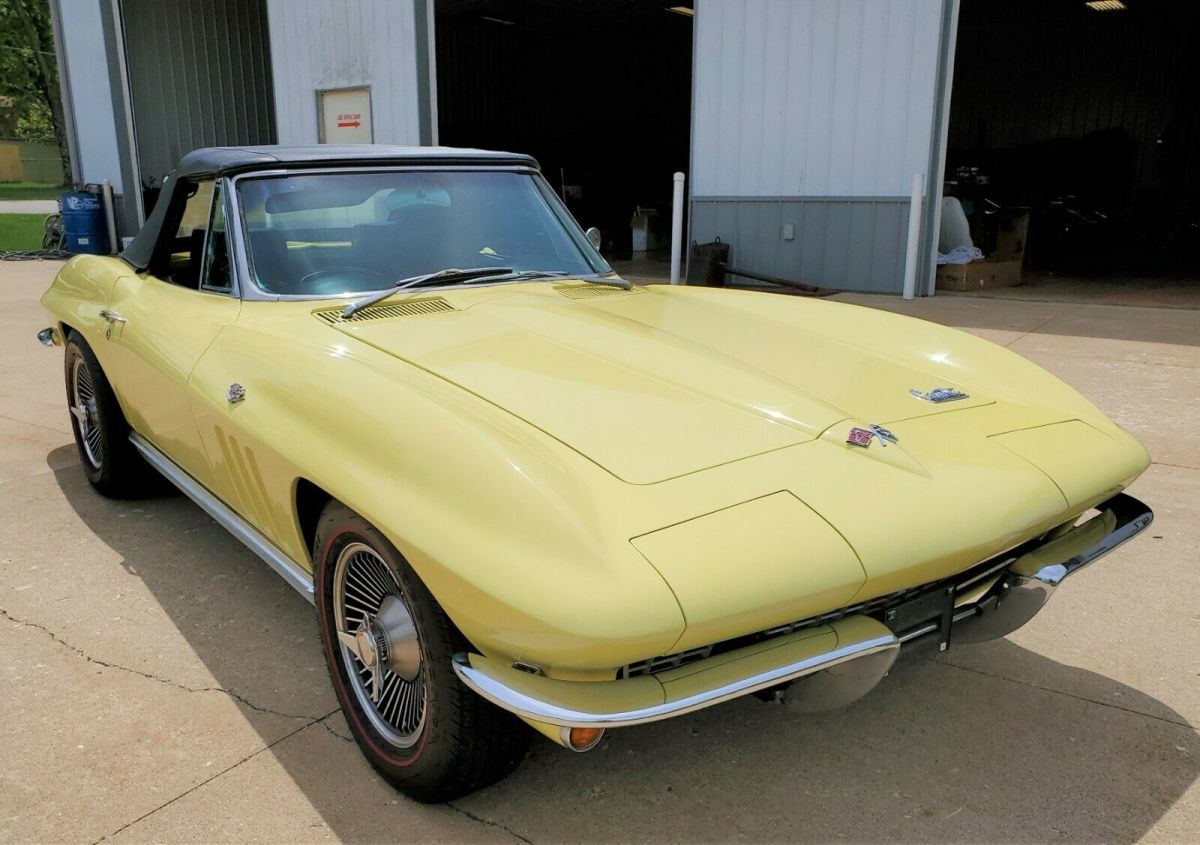 1966 Chevrolet Corvette - photo 3