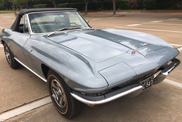 1966 Chevrolet Corvette Sting Ray Roadster - photo 9