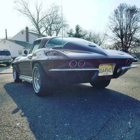 1966 Chevrolet Corvette - photo 2