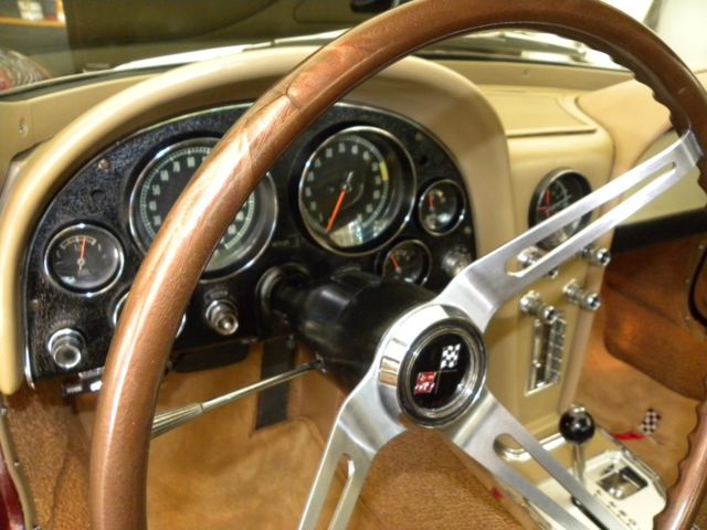 1966 Chevrolet Corvette Coupe - photo 11
