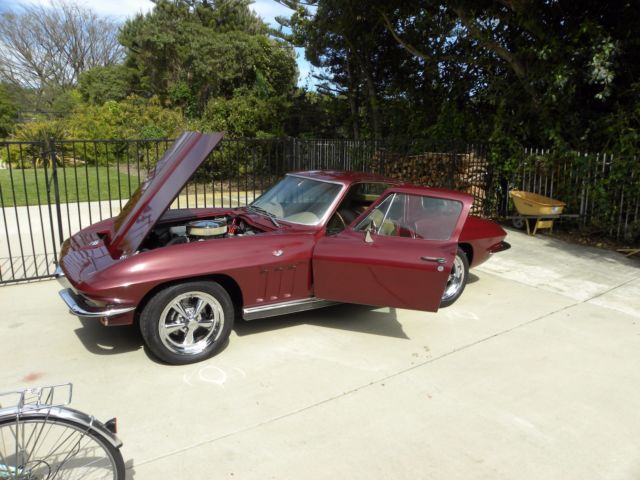 1966 Chevrolet Corvette Coupe - photo 4