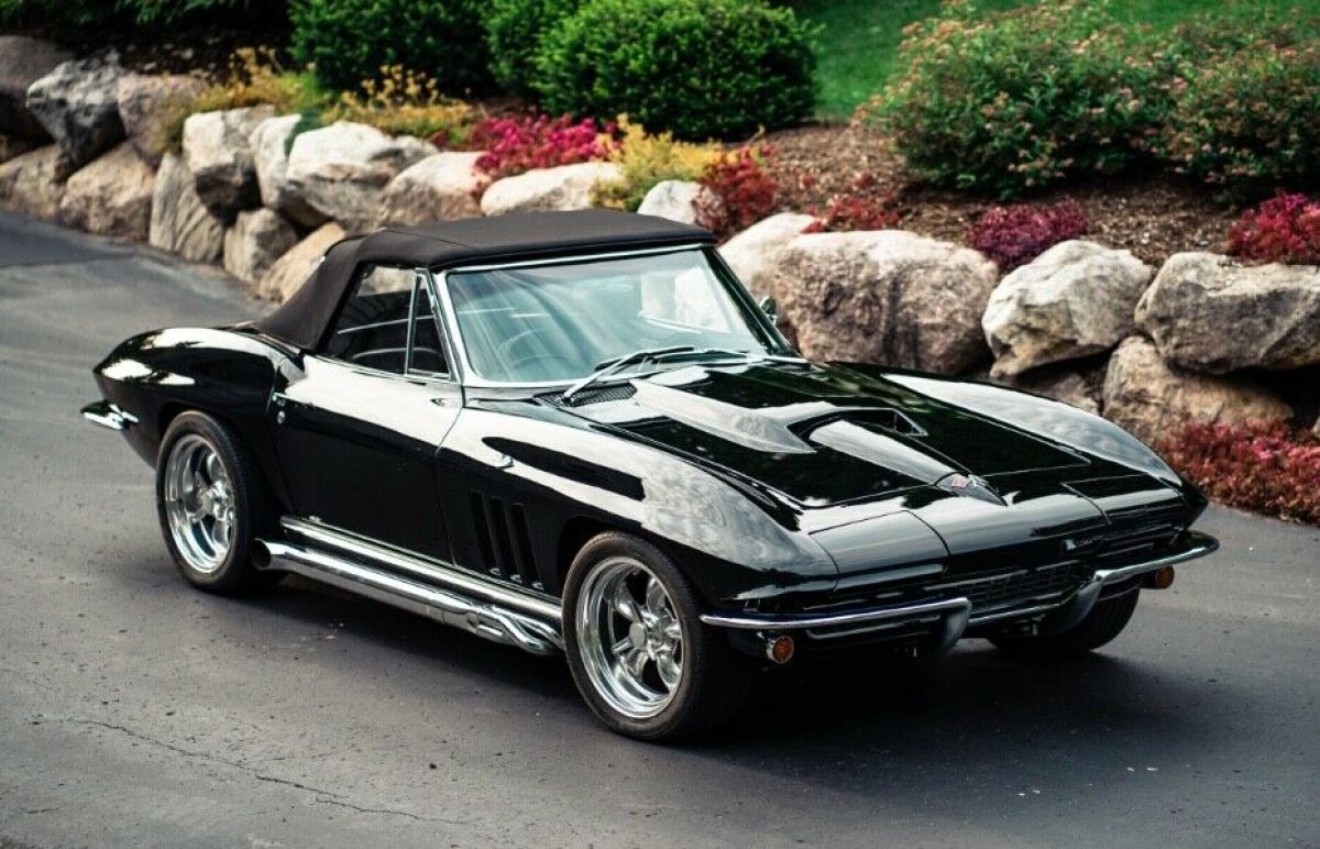1966 Chevrolet Corvette - photo 11