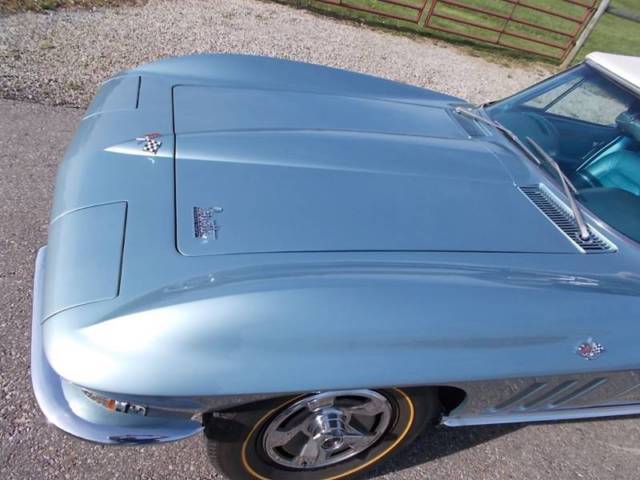1966 Chevrolet Corvette Stingray - photo 12