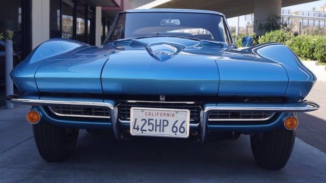1966 Chevrolet Corvette - photo 2