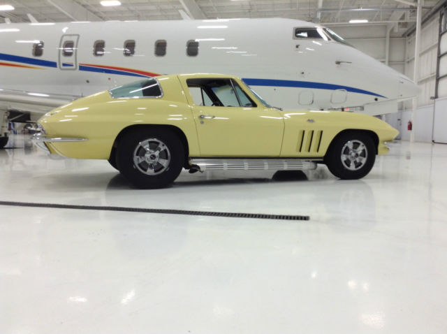 1966 Corvette Sunflower Yellow L79 Coupe NUMBERS MATCHING CAR 1966 Chevrolet Corvette Black