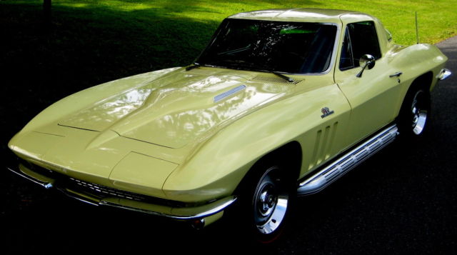 1966 Chevrolet Corvette - photo 2