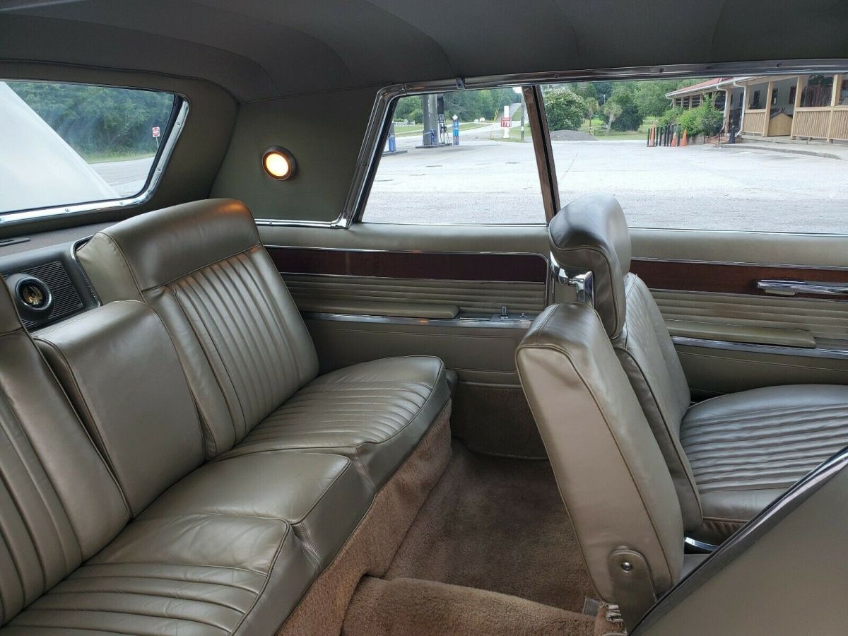 1966 Chrysler Imperial - photo 13