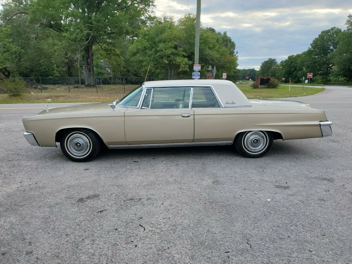 1966 Chrysler Imperial - photo 2