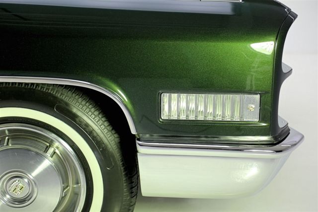 1966 Cadillac DeVille Dark Emerald - photo 2