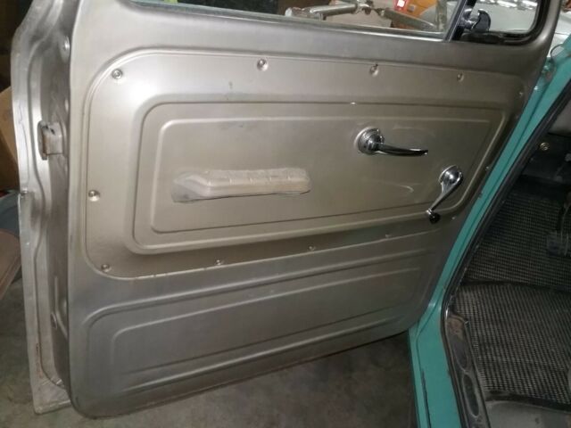 1966 Chevrolet C/K Pickup 3500 - photo 9