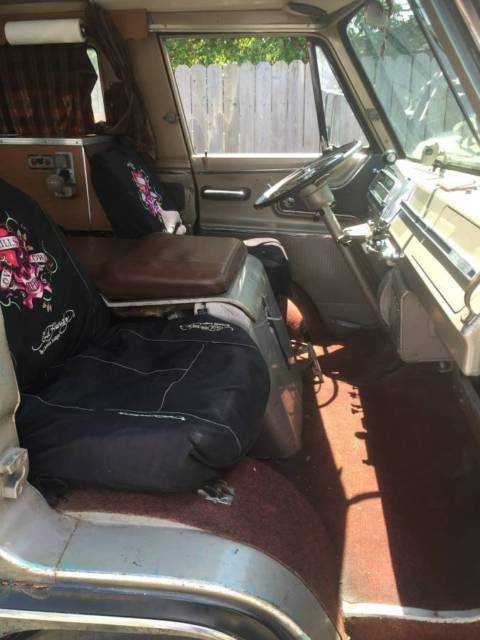 1966 Dodge A100 Camp Wagon camper - photo 9