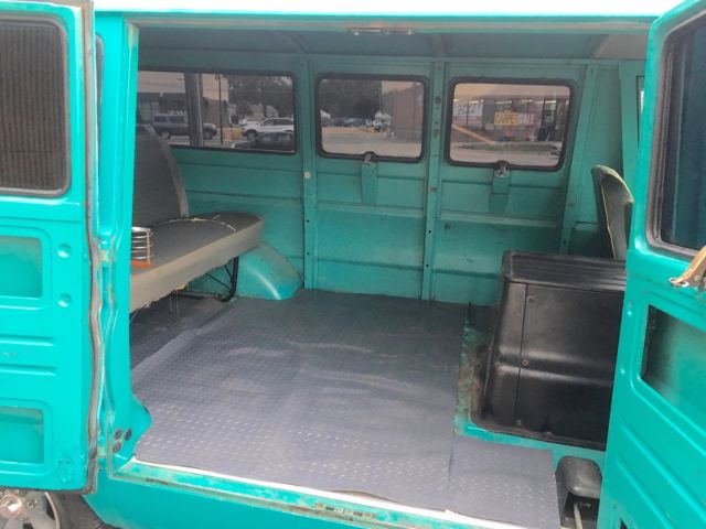 1966 Dodge A100 Sportsman - photo 10