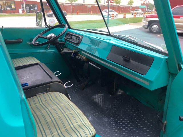 1966 Dodge A100 Sportsman - photo 9