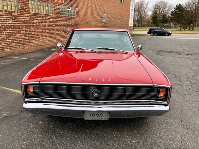 1966 Dodge Charger - photo 2