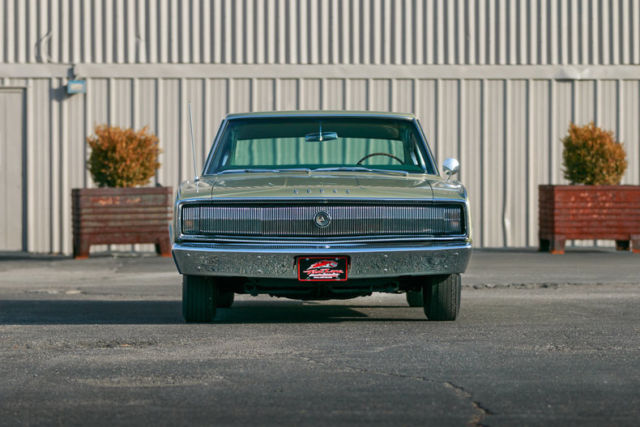 1966 Dodge Charger - photo 2