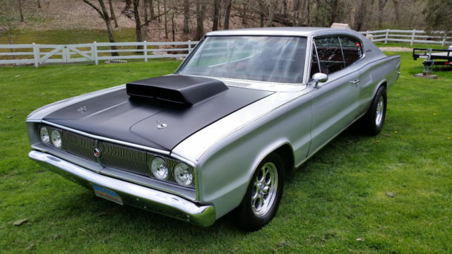 1966 Dodge Charger - photo 4