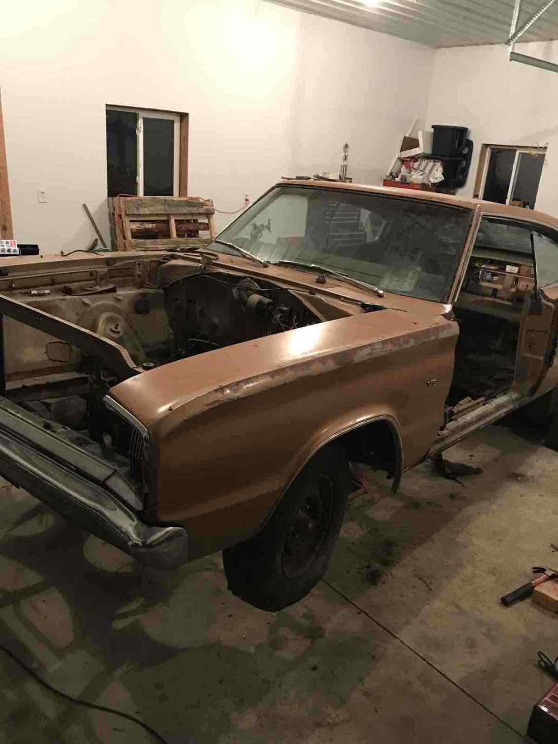 1966 Dodge Charger - photo 2