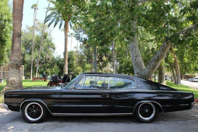 1966 Dodge Charger CLEAN TITLE/REBUILT ENGINE AND TRANSMISSION - photo 5