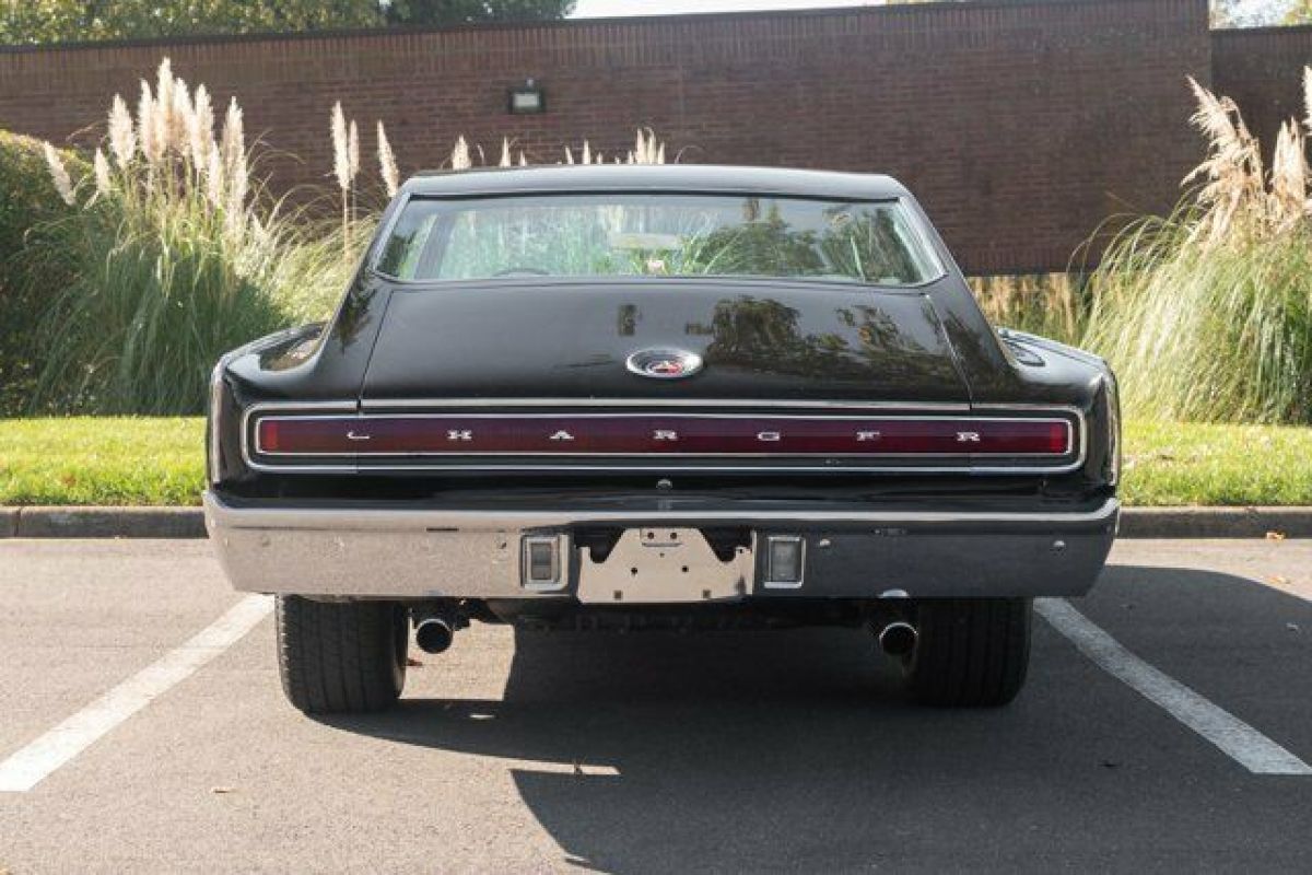 1966 Dodge Charger - photo 5