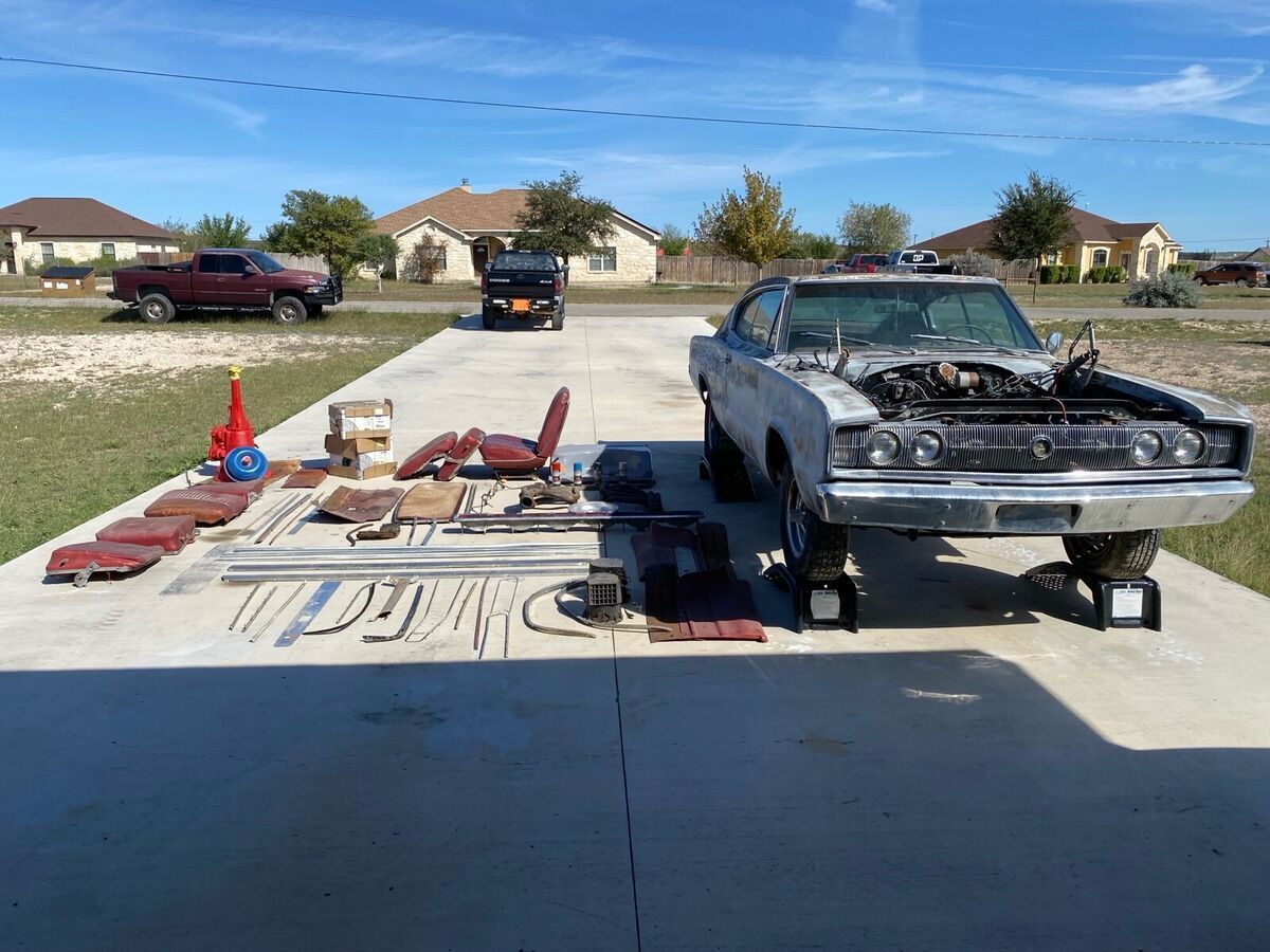 1966 Dodge Charger - photo 2