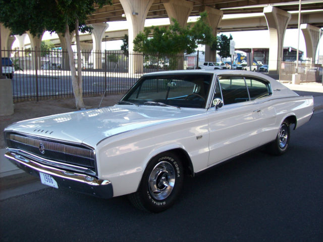 1966 Dodge Charger - photo 2