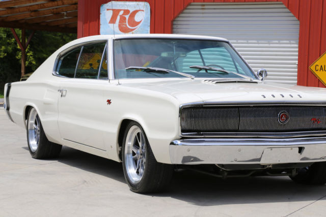 1966 Dodge Charger RT - photo 3