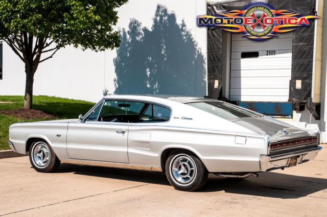 1966 Dodge Charger Hardtop - photo 6