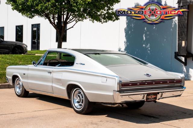 1966 Dodge Charger Hardtop - photo 7